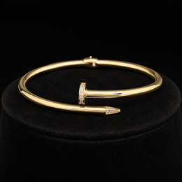Гривна (Cartier Nail Zirconia)