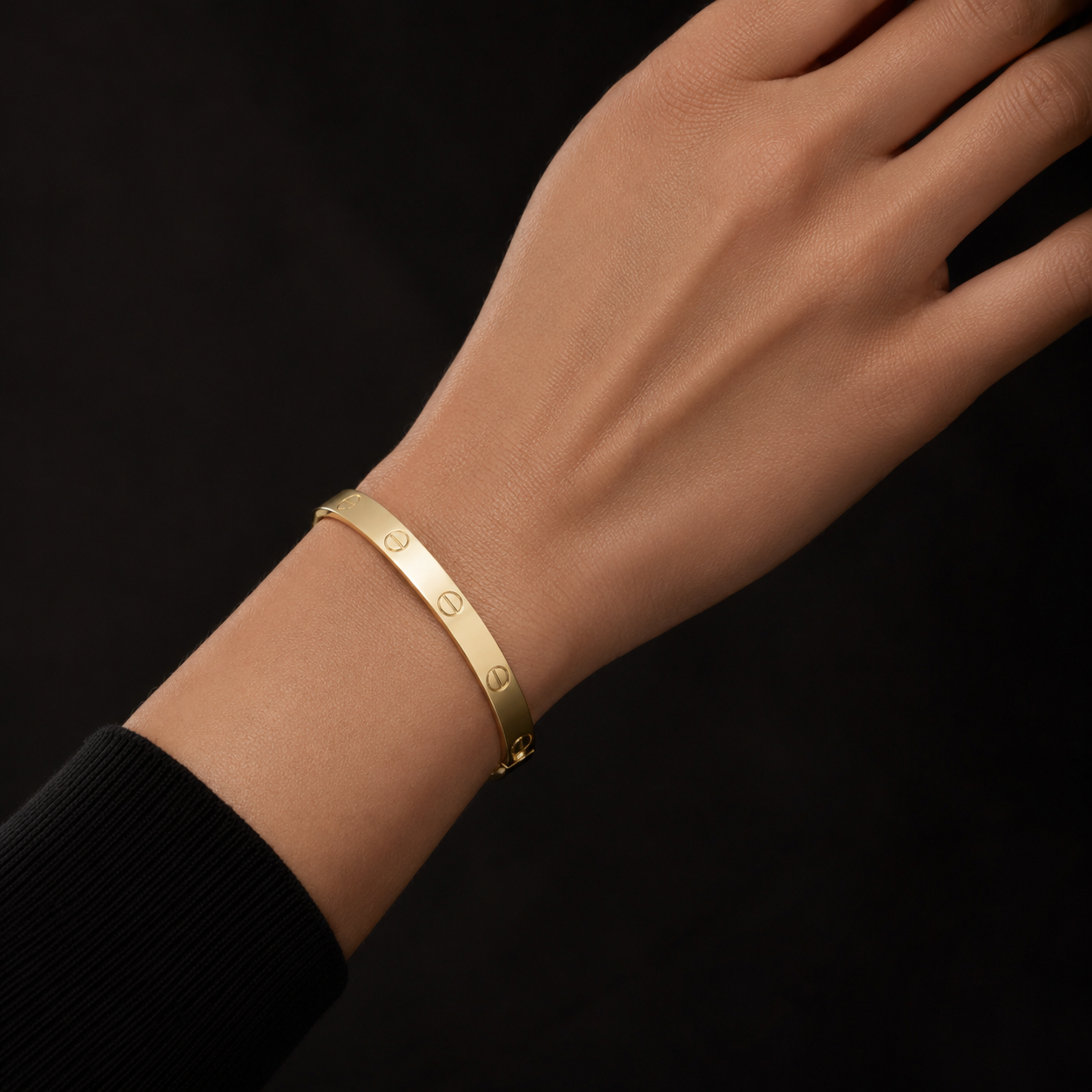 Гривна (Cartier Love)