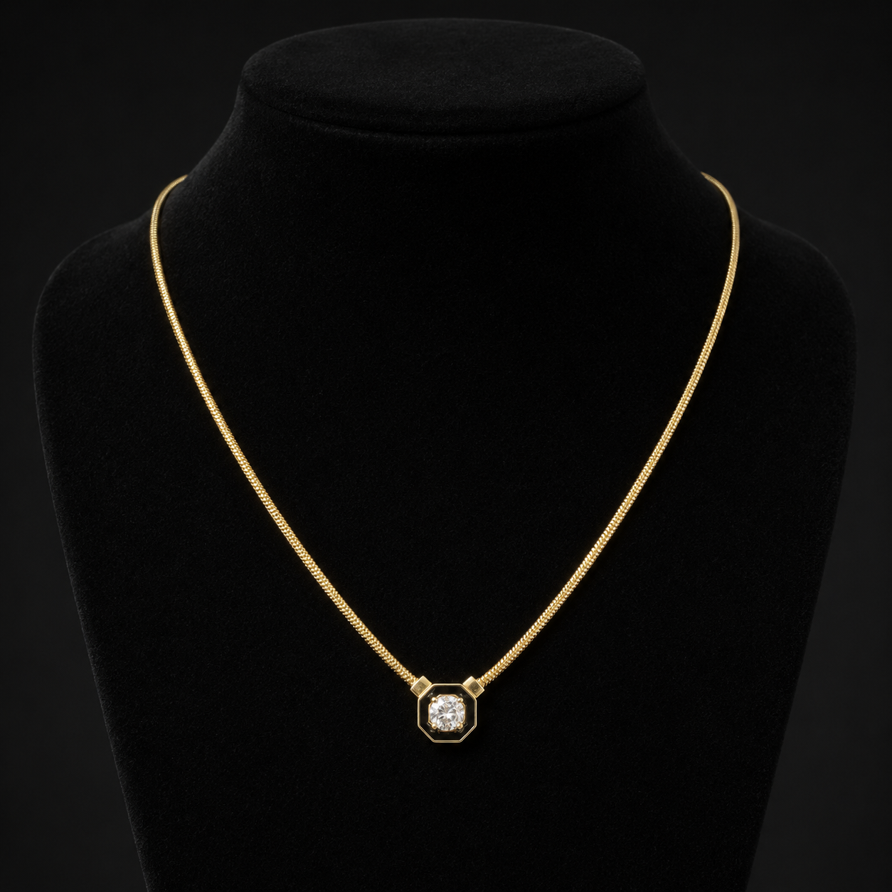 Колие (Snake Skin Zirconia)