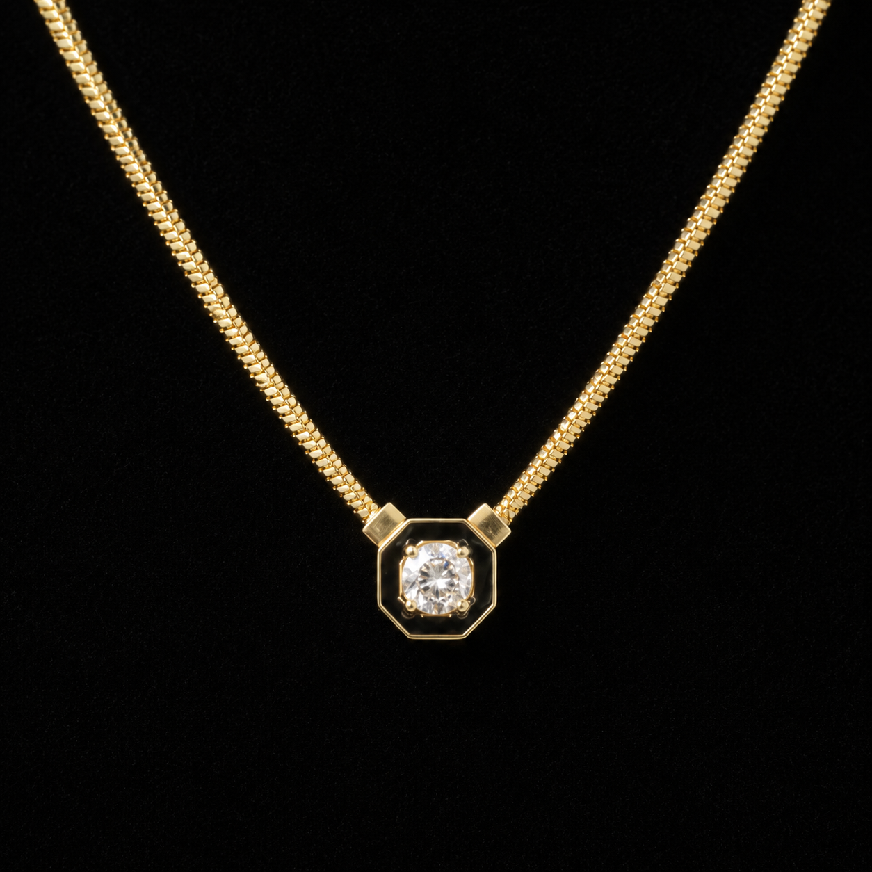 Колие (Snake Skin Zirconia)
